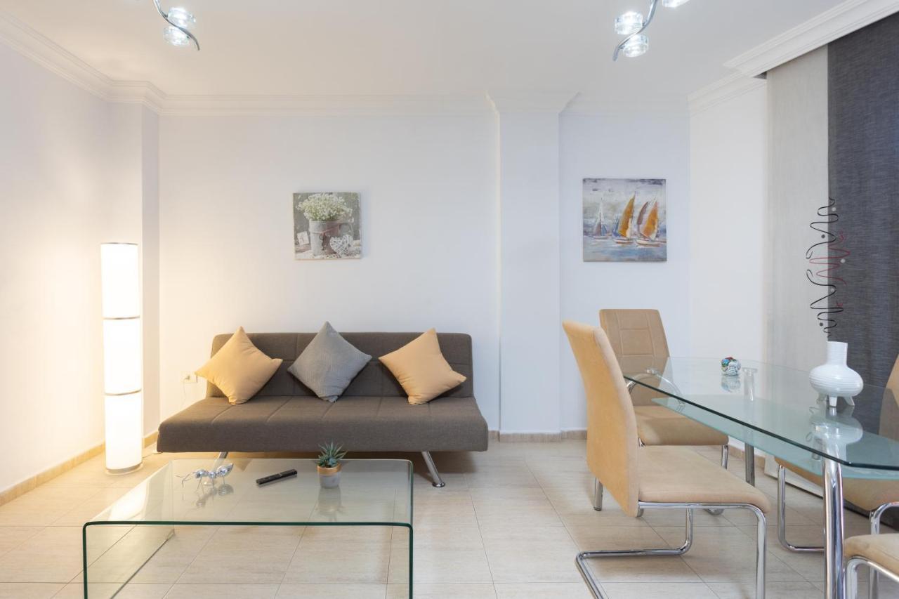 Home2Book Fantastic 160M2 Terrace Flat & Bbq Radazul Екстер'єр фото