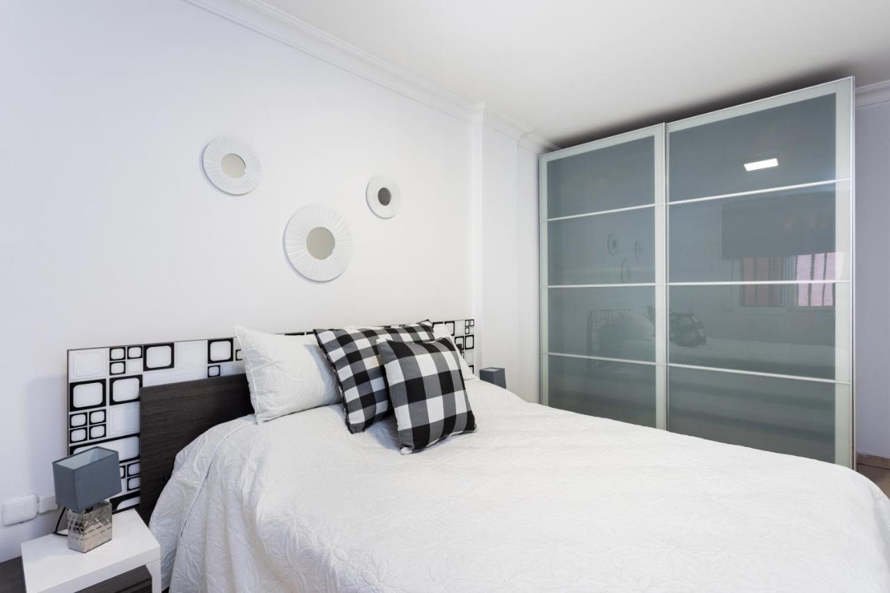 Home2Book Fantastic 160M2 Terrace Flat & Bbq Radazul Екстер'єр фото